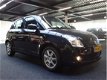 Suzuki Swift - 1.5 Exclusive Lederen interieur Stoelverwarming - 1 - Thumbnail