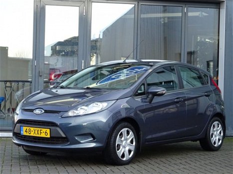 Ford Fiesta - 1.25 Champion 60PK | Cruise Control | Airconditioning | Radio/CD Speler | Centrale Deu - 1