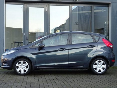 Ford Fiesta - 1.25 Champion 60PK | Cruise Control | Airconditioning | Radio/CD Speler | Centrale Deu - 1