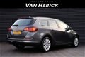 Opel Astra Sports Tourer - 1.4 Turbo Cosmo Navigatie / Clima / Nette staat - 1 - Thumbnail