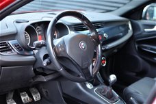 Alfa Romeo Giulietta - 1.4 T Distinctive 170 PK Leer / 1e eigenaar / Nette staat