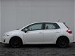 Toyota Auris - 1.8 FULL HYBRID 5DR CVT Dealer onderhouden Navi Clima - 1 - Thumbnail