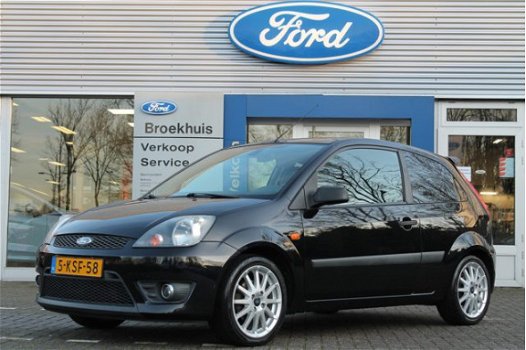 Ford Fiesta - 1.6i 100PK 3DR RALLY EDITION | LAGE KM-STAND | VOL OPTIES | AIRCO | SPOILER | VOORRUIT - 1