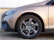 Volvo V40 Cross Country - D3 150pk Aut Summum | Leder | Navigatie | Camera | Xenon | Trekhaak - 1 - Thumbnail