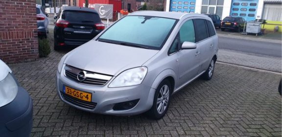Opel Zafira - 1.8 Executive foto's volgen nog - 1