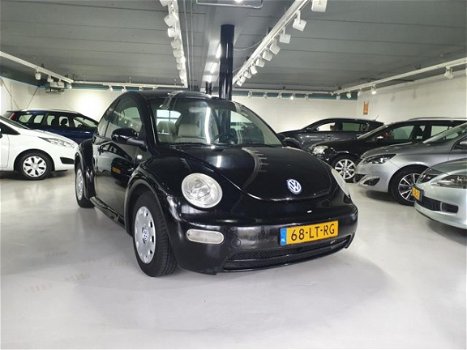 Volkswagen New Beetle - 1.6 APK 01-2021 AIRCO CRUISE USB NL AUTO NAP - 1