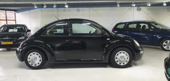 Volkswagen New Beetle - 1.6 APK 01-2021 AIRCO CRUISE USB NL AUTO NAP - 1