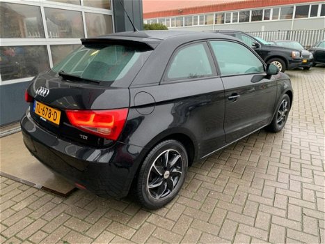 Audi A1 - 1.6 TDI Attraction Pro Line Xenon/Led Business Sport - 1