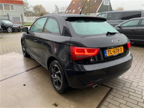 Audi A1 - 1.6 TDI Attraction Pro Line Xenon/Led Business Sport - 1