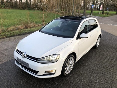 Volkswagen Golf - 1.4 TSI Highline 