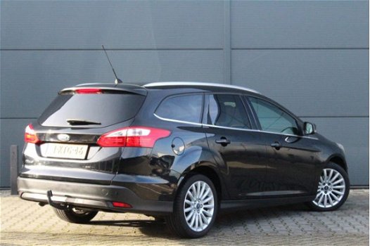 Ford Focus Wagon - 1.6 TDCI ECOnetic Lease Titanium | Trekhaak | Climate Control | Navigatie | Volle - 1