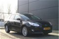 Ford Focus Wagon - 1.6 TDCI ECOnetic Lease Titanium | Trekhaak | Climate Control | Navigatie | Volle - 1 - Thumbnail