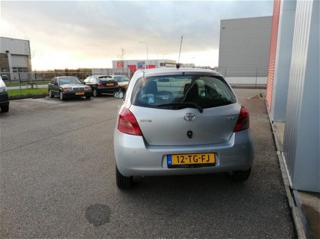 Toyota Yaris - 1.3 16V VVT-I 3DR MMT - 1