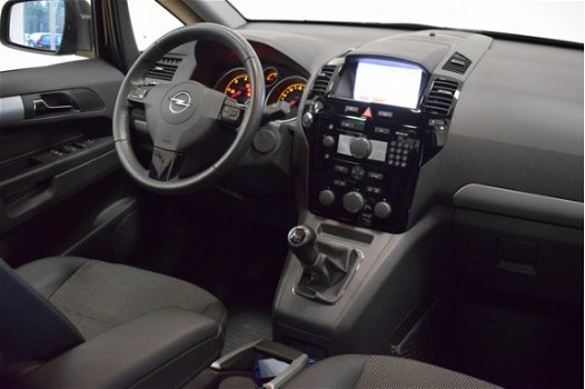 Opel Zafira - 1.7 CDTi Cosmo Climate-control/7Pers/Keyless/Navigatie/Cruise-control - 1