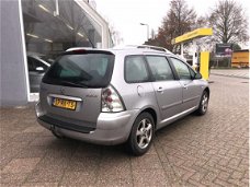 Peugeot 307 SW - 2.0 HDi Premium Trekhaak, Panoramadak