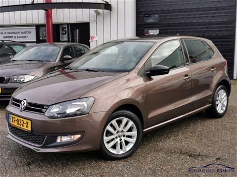 Volkswagen Polo - 1.4 Style DSG - 1