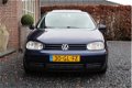 Volkswagen Golf - 1.6 77KW Trendline /Clima /Cruise/ Dakraam /Goed onderhouden - 1 - Thumbnail