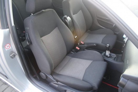 Seat Ibiza - 1.4-16V Sport Clima Stoelverwarming sportstoelen - 1