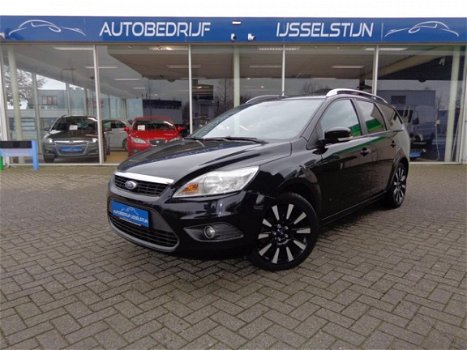 Ford Focus Wagon - 1.8 Titanium Black Magic / Airco / Half Leder - 1