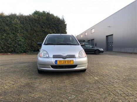 Toyota Yaris - 1.3-16V VVT-i Sol Automaat, Dealer onderhouden, - 1