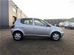 Toyota Yaris - 1.3-16V VVT-i Sol Automaat, Dealer onderhouden, - 1 - Thumbnail