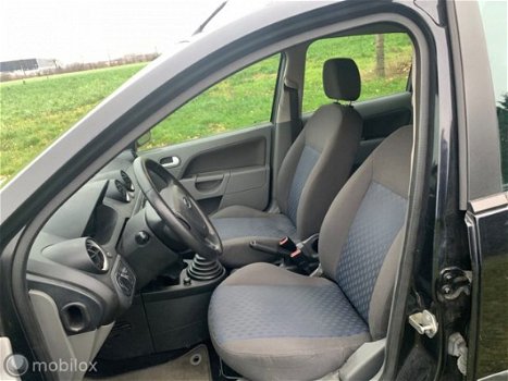 Ford Fiesta - 1.4-16V First Edition NAP/AIRCO/NWE APK/NETTE AUTO - 1