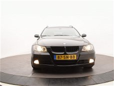 BMW 3-serie Touring - 325i High Ex. OrigNL | 19inch LM velgen | Sportinterieur