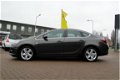 Opel Astra - 1.4 T 140pk Berlin SEDAN NAVI/TREKHAAK - 1 - Thumbnail