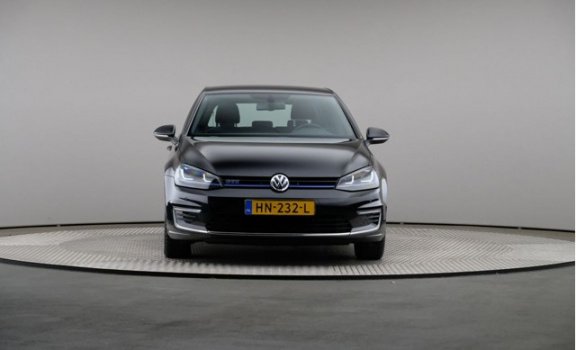 Volkswagen Golf - 1.4 TSI GTE 7% Bijtelling, Automaat, LED, Navigatie - 1