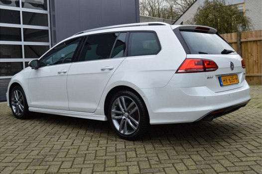 Volkswagen Golf Variant - 1.6 TDI DSG R-Line Xenon Origineel NL / 1e Eigenaar - 1