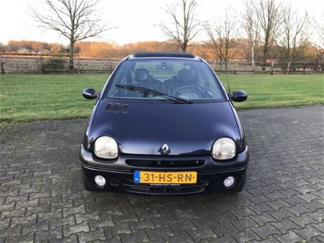 Renault Twingo - 1.2 Initiale * Pano * Airco * Leder * NAP * Leuke auto - 1