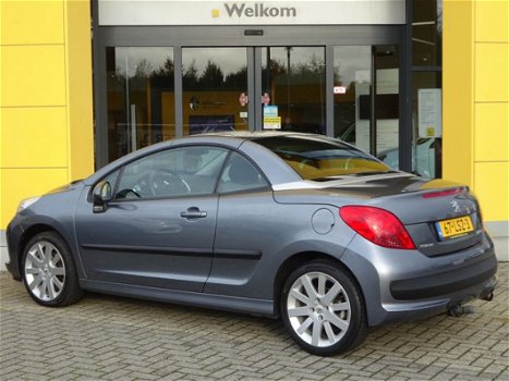 Peugeot 207 CC - 1.6-16V 120PK VTi SPORT Climatic/Trekhaak/Lichtmetaal - 1