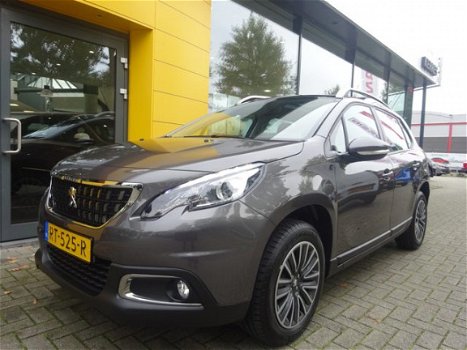 Peugeot 2008 - 1.2 110PK PureTech Blue Lion AIRCO / NAVI / PANORAMADAK / PARKEERSENSOREN - 1