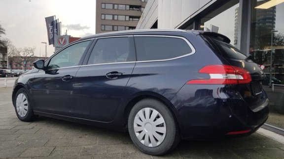 Peugeot 308 SW - 1.2 PureTech Blue Lease Premium // NAVI // CLIMA // PANO-DAK - 1