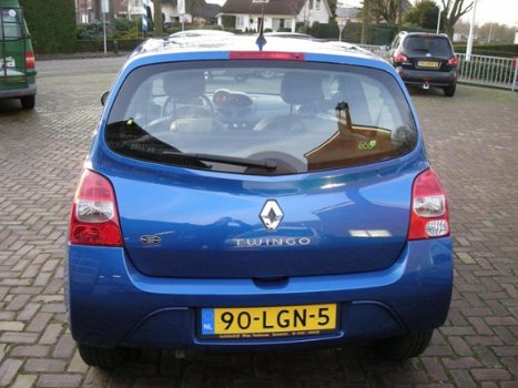 Renault Twingo - 1.2-16V Authentique - 1