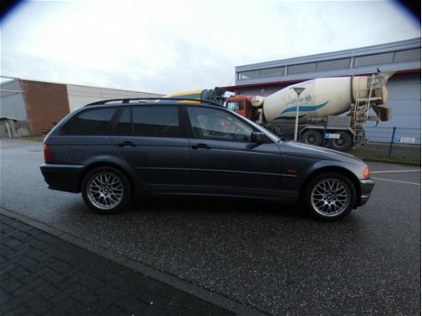 BMW 3-serie Touring - 318i Executive / cruise control / APK 28-12-2020 / VASTE PRIJS - 1