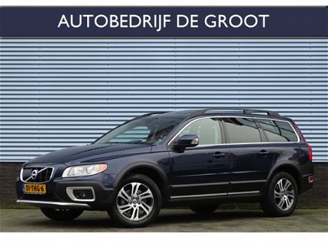 Volvo XC70 - 2.0 D3 FWD Limited Edition Automaat, Leer, Cruise Adapt., Trekhaak - 1