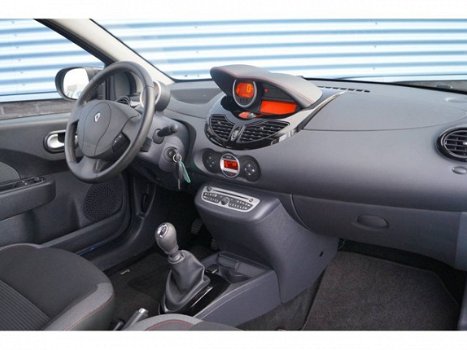 Renault Twingo - 1.2 16V Dynamique - 1