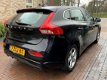 Volvo V40 - 2.0 D4 Summum |Addaptieve Cruise Control|Navigatie|Harman Kardon|Stylingpakket - 1 - Thumbnail