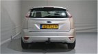 Ford Focus - 1.6 Comfort rijklaar - 1 - Thumbnail