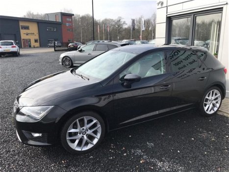 Seat Leon - 1.4 TSI FR 150 PK NAVI/PDC/CRUISE/LEDER/LED - 1