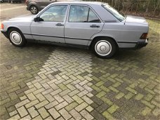 Mercedes-Benz 190-serie - 2.0 D 190D DIESEL LEER 195.000KM APK 2021 ZEER MOOI