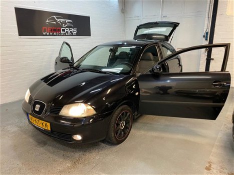 Seat Ibiza - 1.4-16V Signo NIEUWE APK//AIRCO KL//SPORTVELGEN - 1