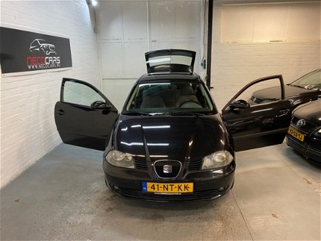 Seat Ibiza - 1.4-16V Signo NIEUWE APK//AIRCO KL//SPORTVELGEN - 1