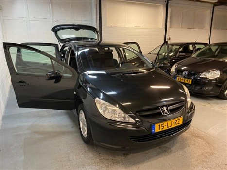 Peugeot 307 - 1.6-16V XS NETTE AUTO//AIRCO//RIJD SCHAKELD GOED - 1