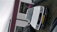 Audi 80 - 1.6 E