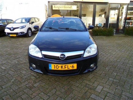 Opel Tigra TwinTop - 1.4-16V Sport / AIRCO / APK / 2004 - 1