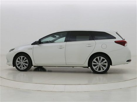 Toyota Auris Touring Sports - 1.8 Hybrid Executive - 1