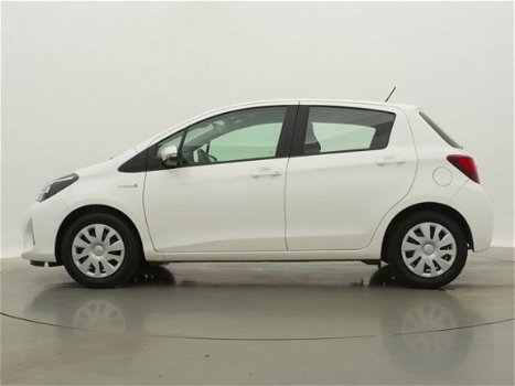 Toyota Yaris - 1.5 Hybrid Business Plus - 1