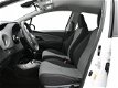 Toyota Yaris - 1.5 Hybrid Business Plus - 1 - Thumbnail